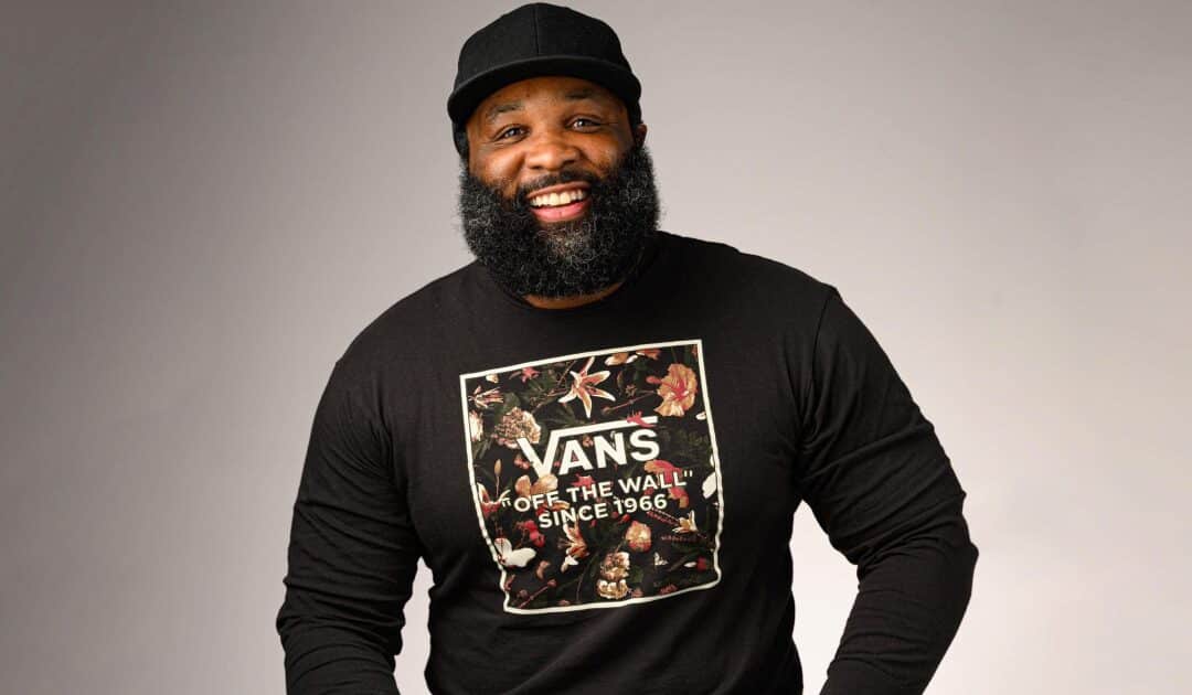 Elec Simon: A Conduit of Inspiration and Energy By Nathalie Kelley