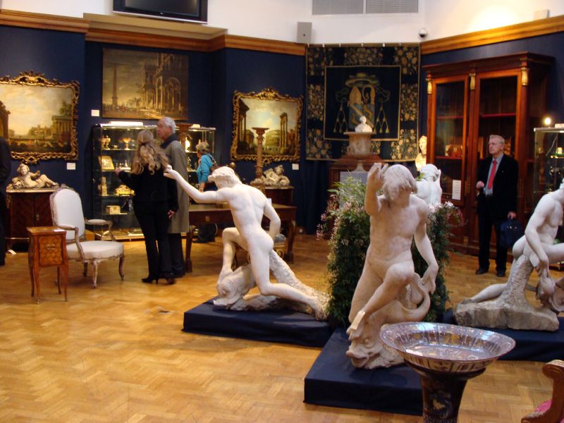 Field: featured image Interior viewing display at Christie’s London before an auction