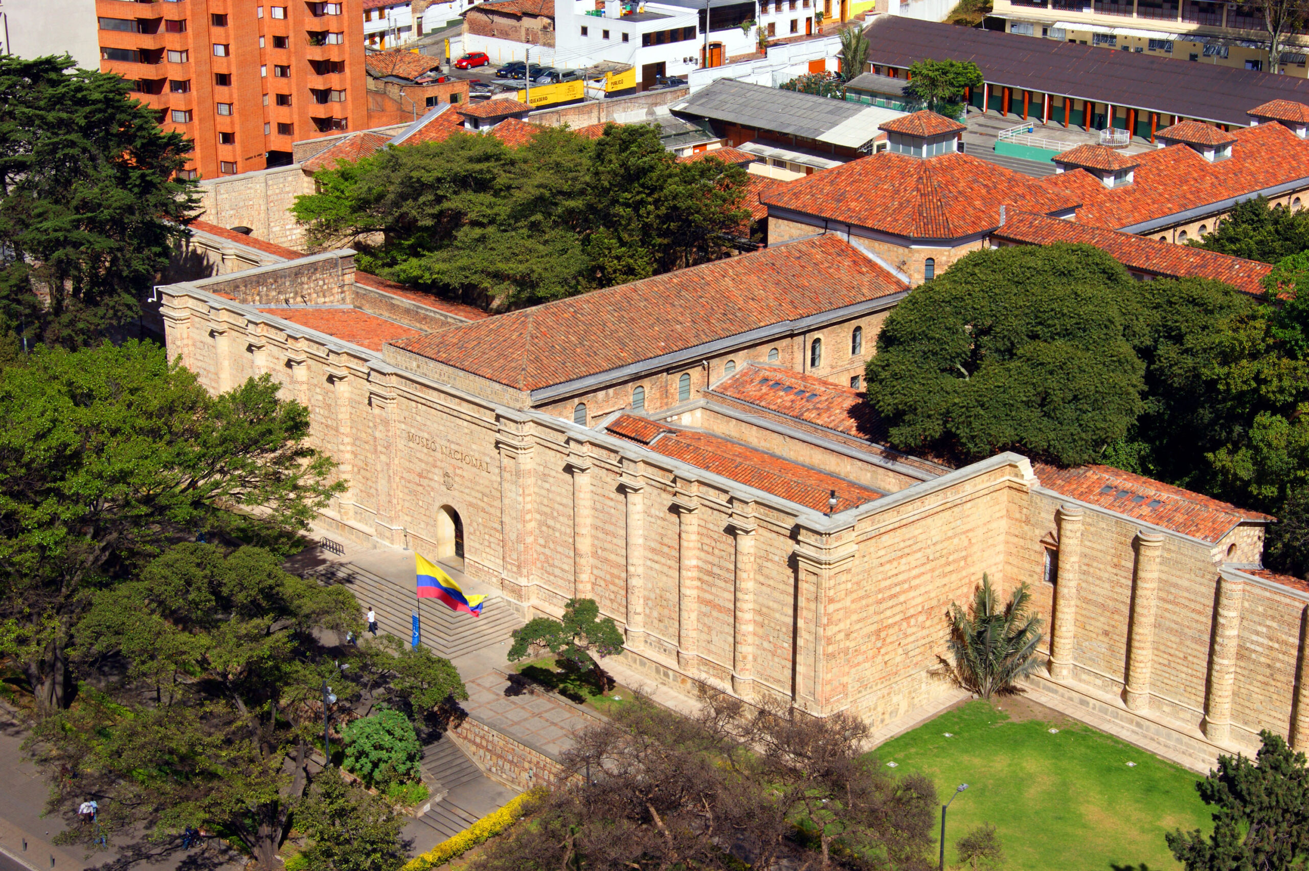 Field: featured image Facade of the National Museum of Colombia in Bogotá