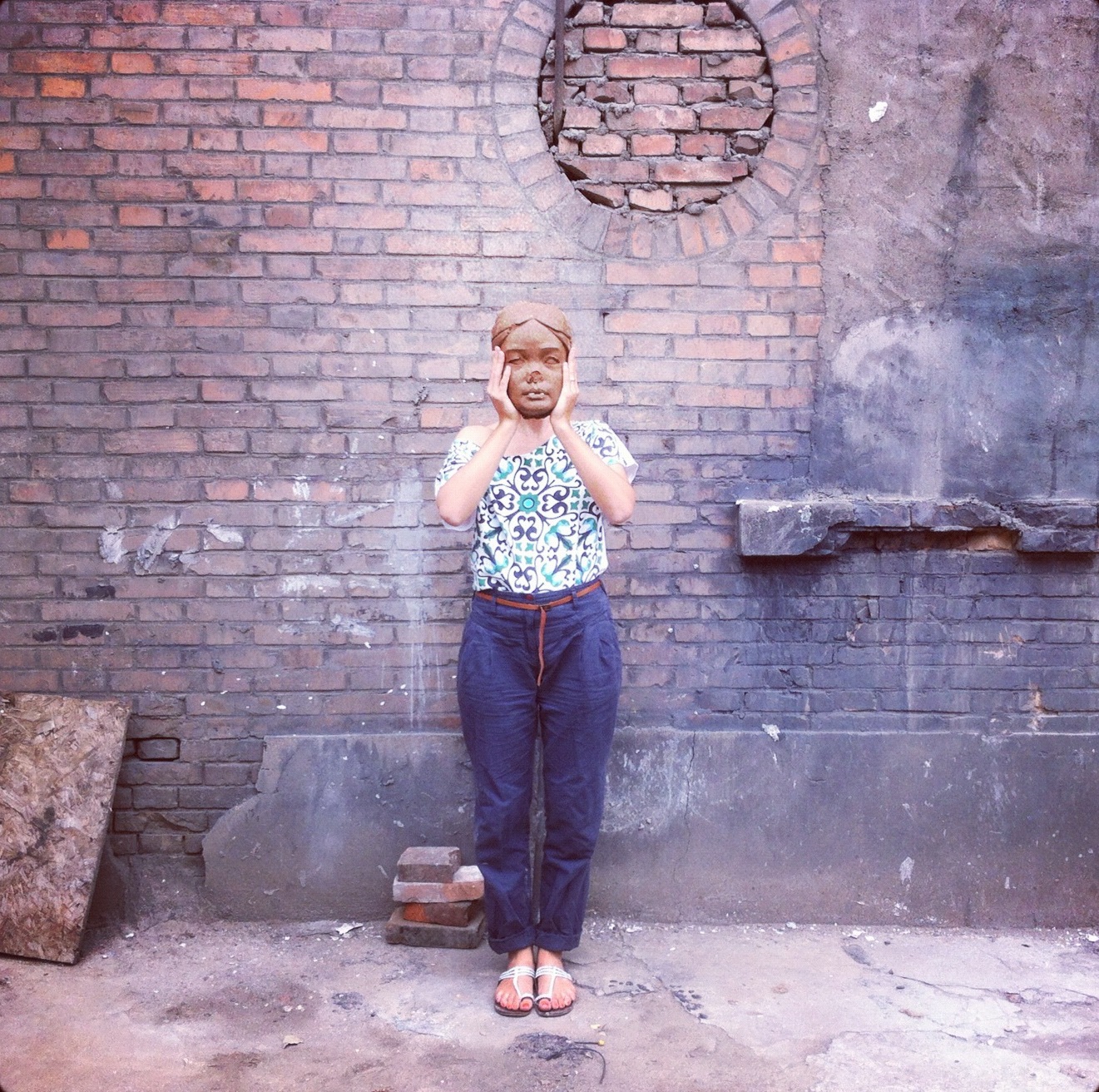 Field: featured image Portrait of French sculptor Prune Nourry